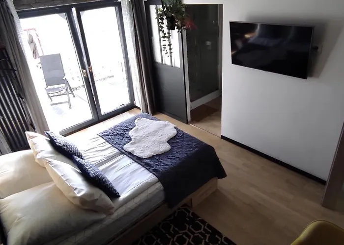 Apartament Dla Pary Stara Szkola